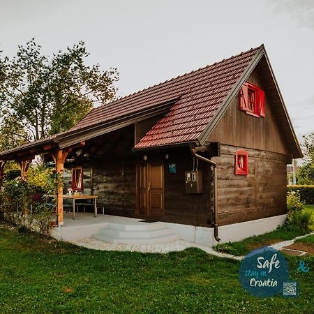 Kuca Za Odmor Lang Villa Карловац Екстериор снимка